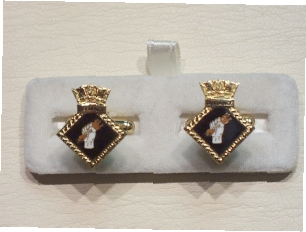 HMS Defiance enamelled cufflinks - Click Image to Close